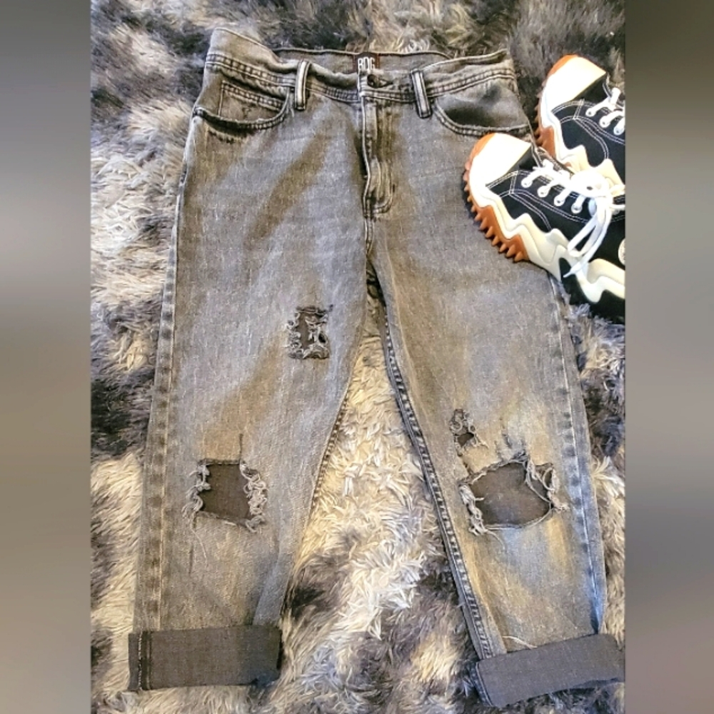 Urban Outfitter BDG Slim Vtg‎ 30 Straight  Black Distressed Denim Raw Hem Y2K